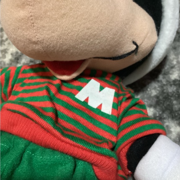 Mattel Toys Vtg Disney Holiday Mickey Mouse Plush Special Ltd